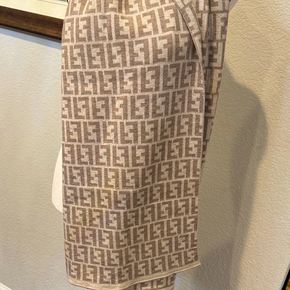 Authentic Fendi Taupe Monogrammed Scarf - Picture 4 of 12